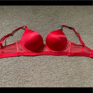 NWT bombshell VS bra
